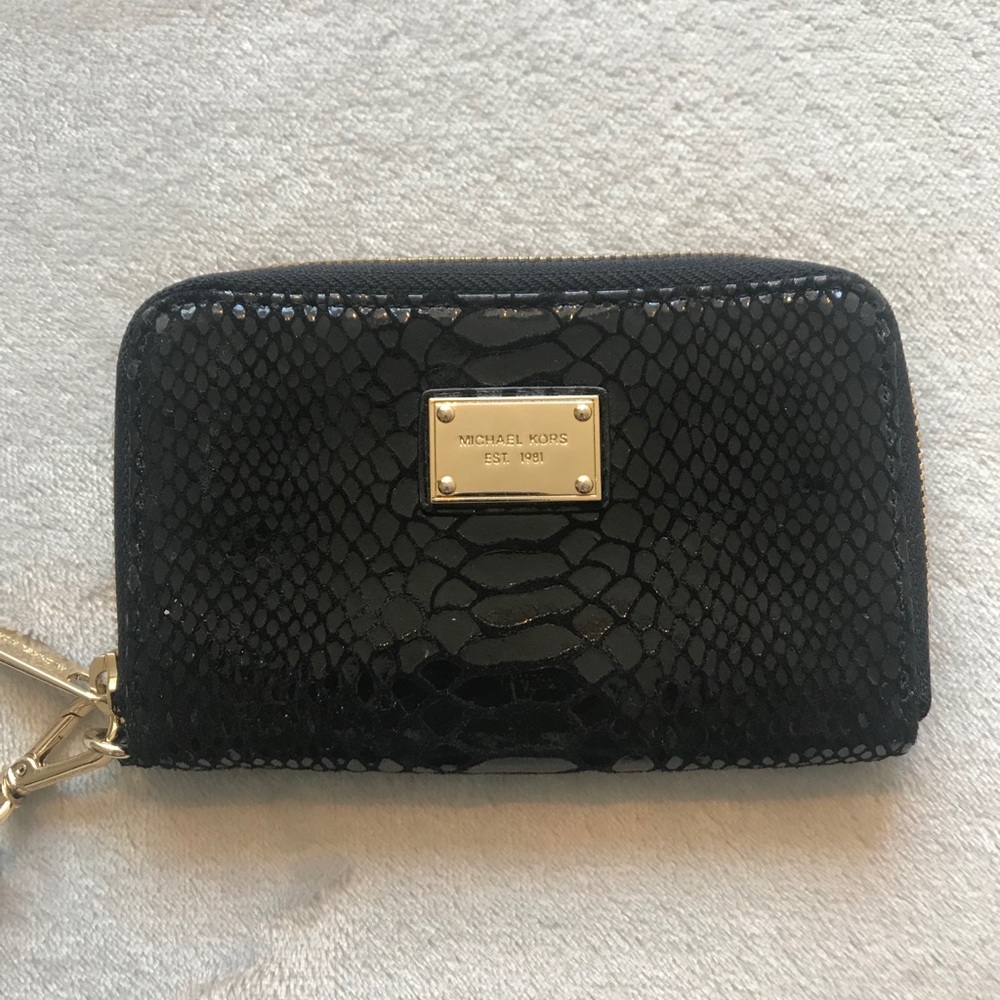 Michael Kors wristlet